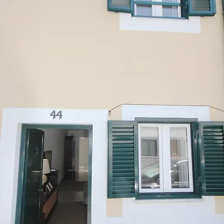 Clara House * リスボン